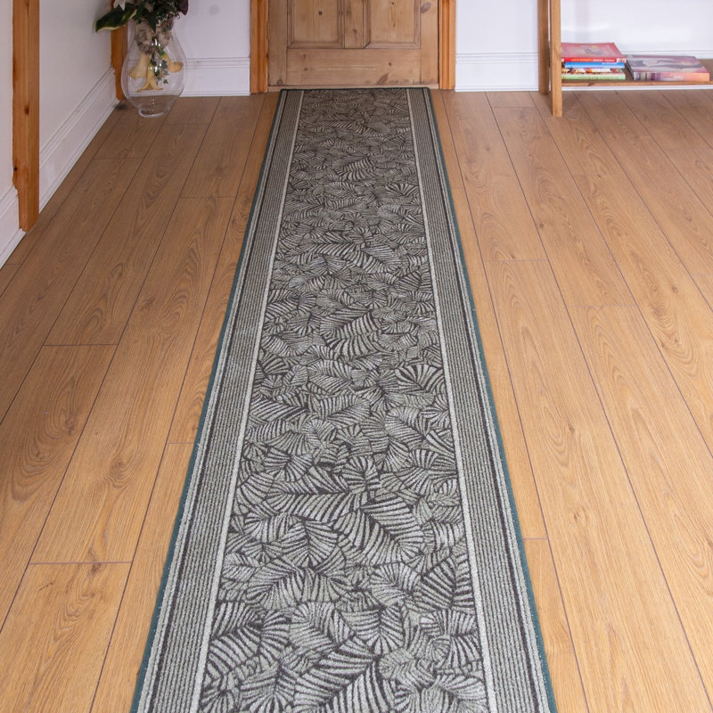 Rosalind Wheeler Almond Looped/Hooked Green Hallway Runner Rug
